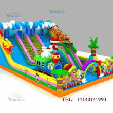 歡樂(lè)制造者 走進(jìn)南京兒童城充氣玩具廠